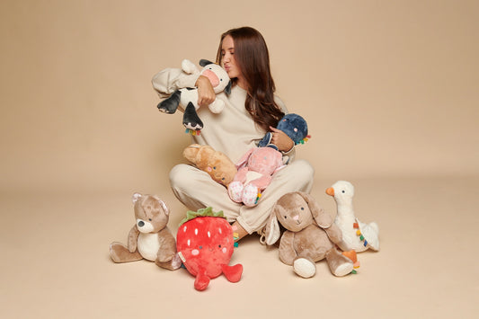 Sweetie Snuggles™ Plush Goose