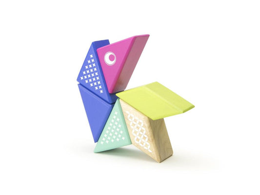 Travel Pals Hummingbird - Magnetic Wooden Block Set