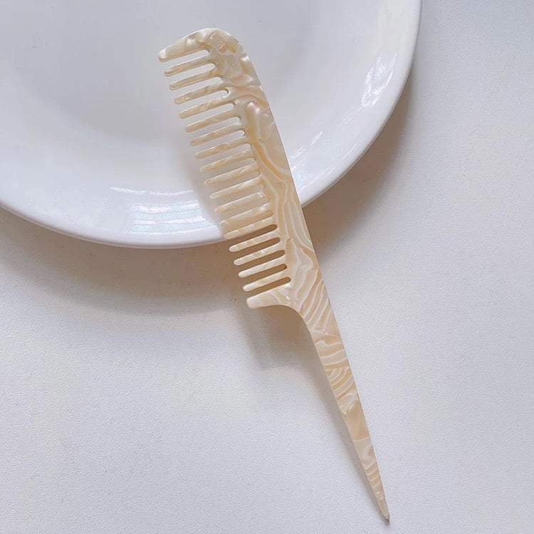 Luxe Pointed Comb - Plastic-free