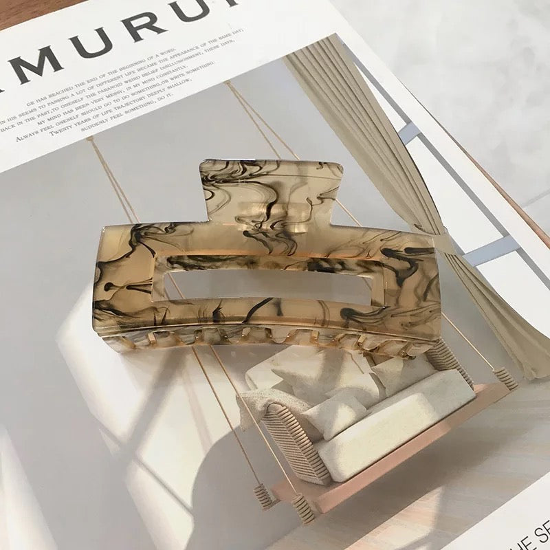 Large Plastic-free Hair Claw