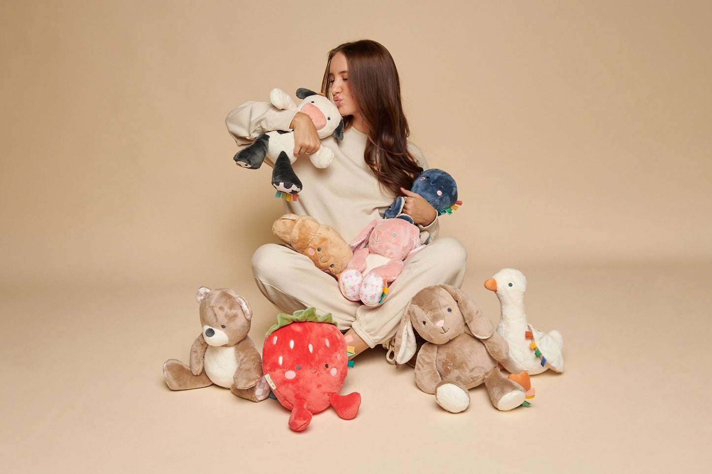 Sweetie Snuggles™ Plush Goose