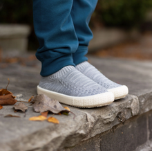 Load image into Gallery viewer, Grey - Xplorer Knit Shoes
