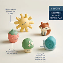 Load image into Gallery viewer, Itzy Bitzy Puppets™ - Bath + Storytelling Toys
