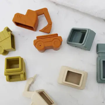 Construction Vehicle Mold Free Silicone Bath Toy Set