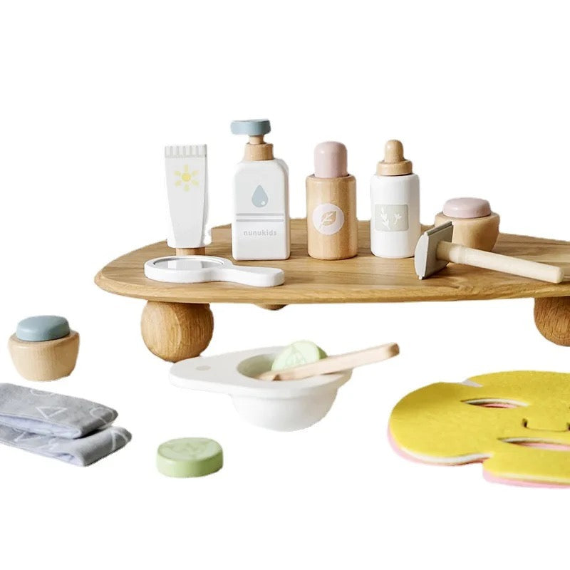 Wooden Facial Care Set