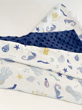 Load image into Gallery viewer, Soft Velvet Dotted Baby Quilt - Ocean
