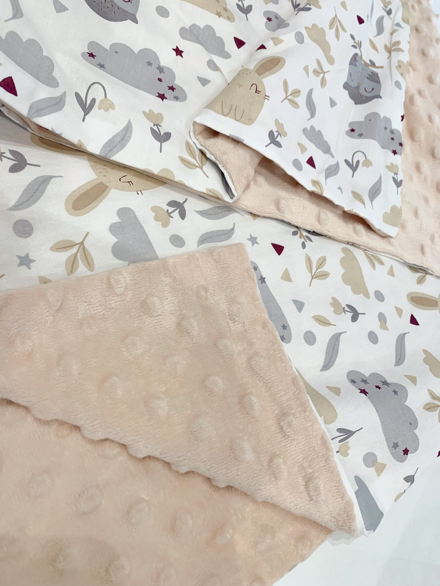 Soft Velvet Dotted Baby Quilt - Owl