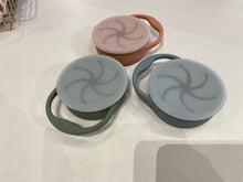 Load image into Gallery viewer, Silicone Collapsible Snack Cup - Ether
