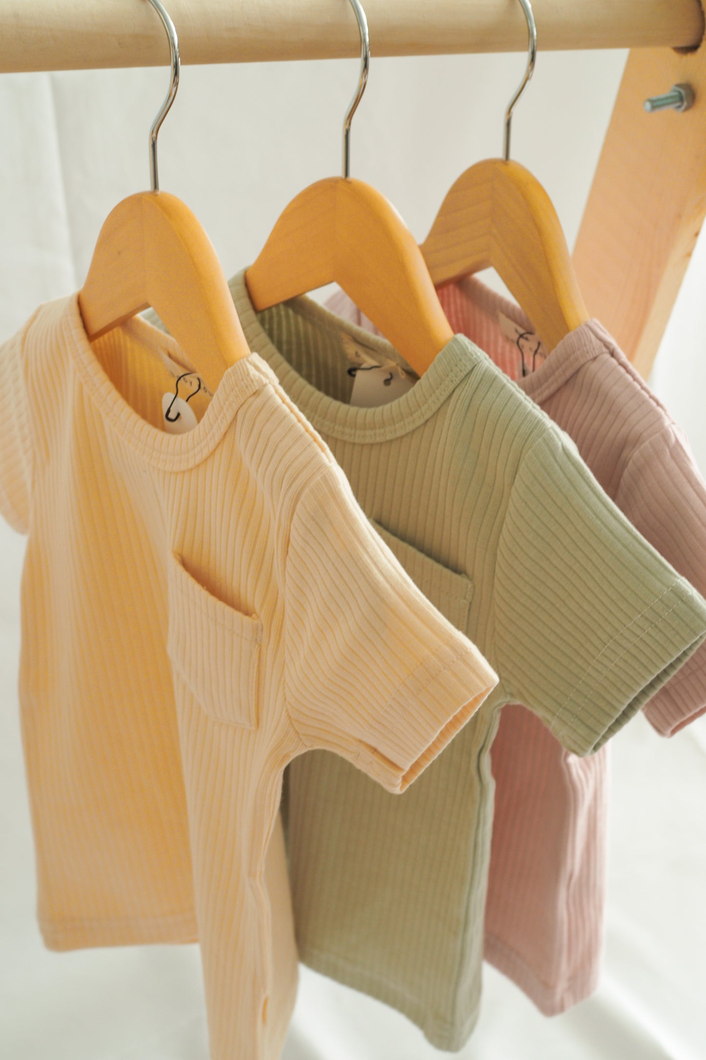 Ribbed short-sleeve & shorts set - Cream