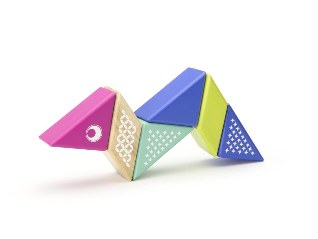 Travel Pals Hummingbird - Magnetic Wooden Block Set