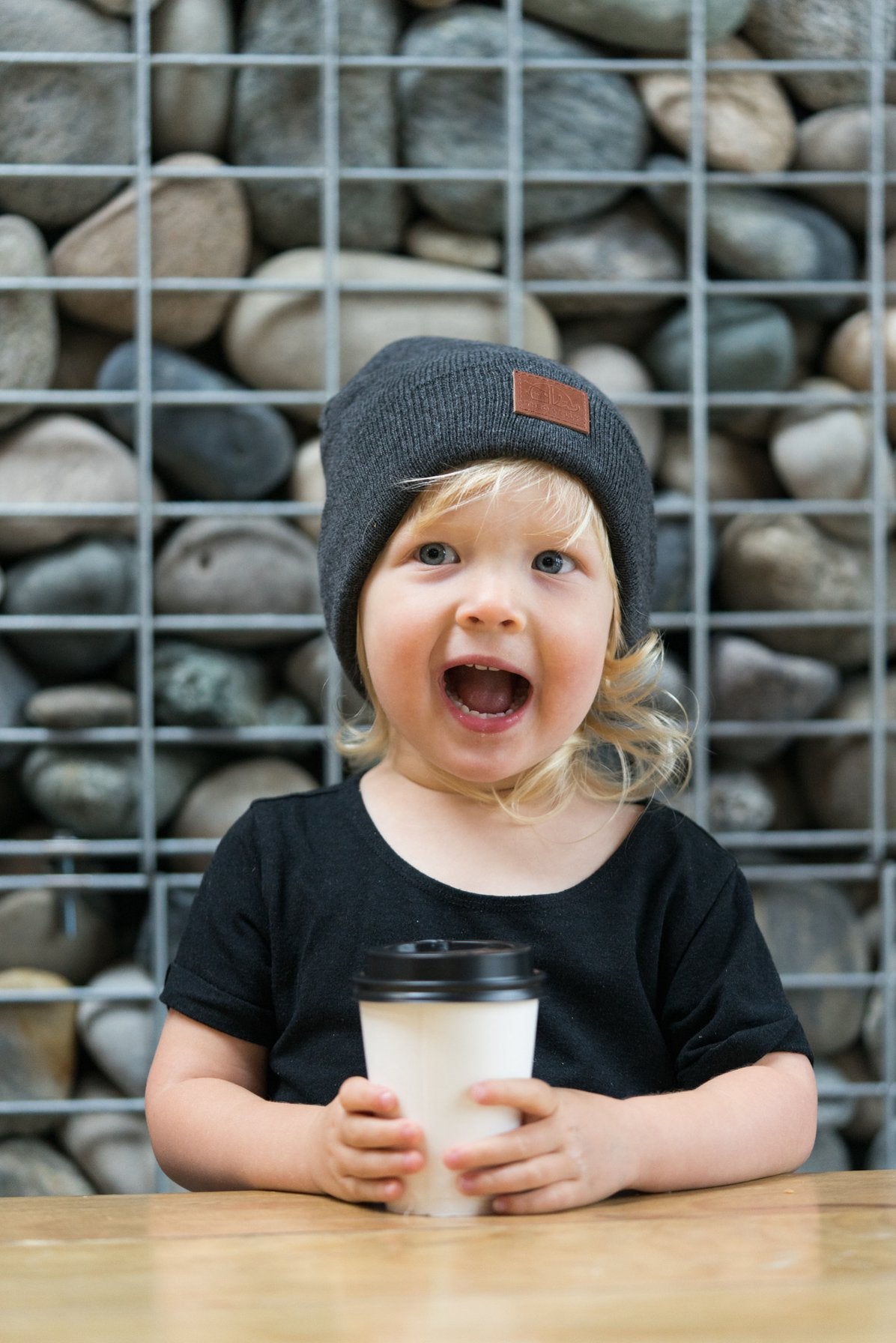 Patch Beanie - Dark Grey