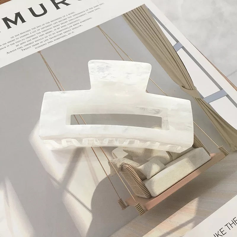 Large Plastic-free Hair Claw