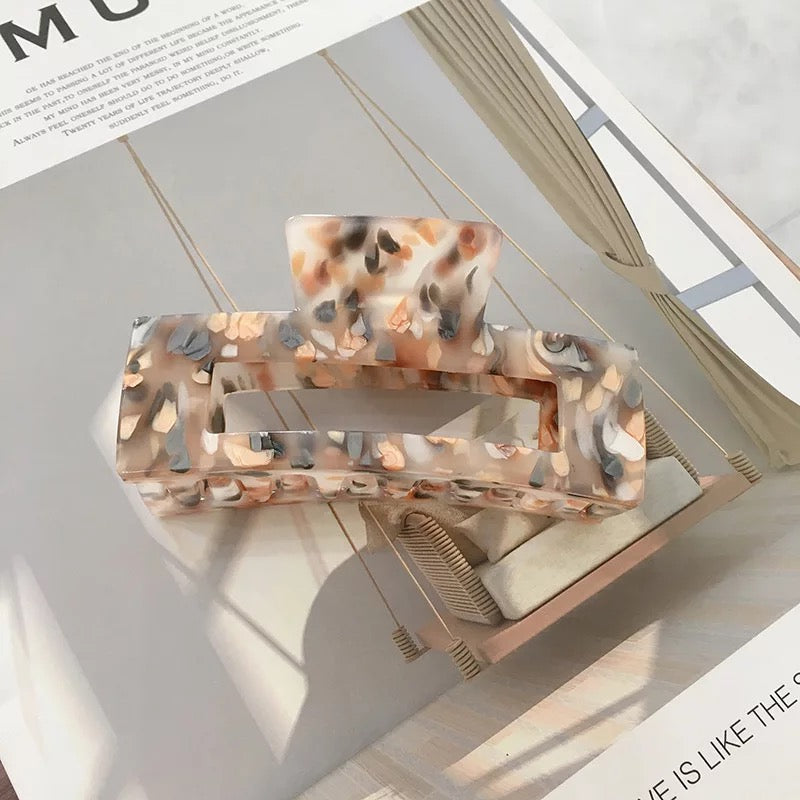 Large Plastic-free Hair Claw