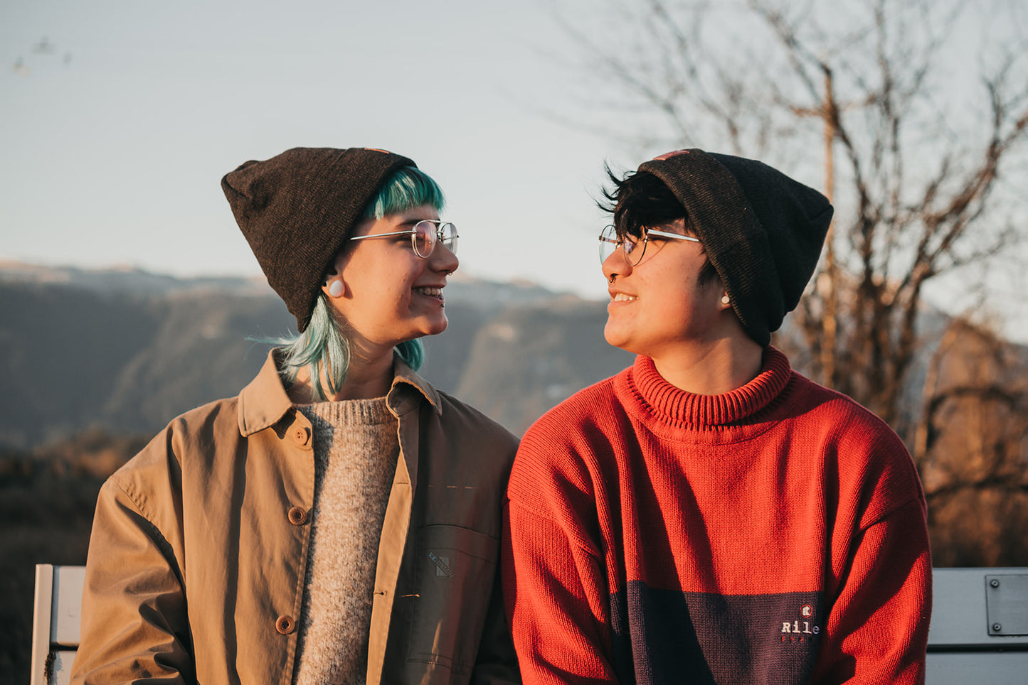 Patch Beanie - Dark Grey